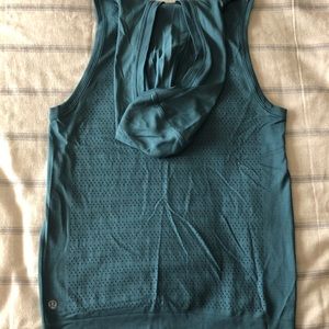 lululemon Breeze By Hooded Tank Squad size 4